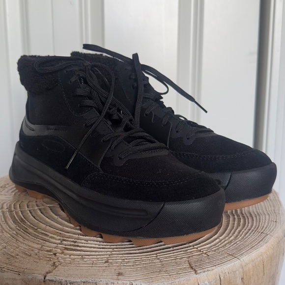 NWT SOREL Ona 503 Cozy Hiker Platform Women's Sneaker Size 7 - Picture 8 of 12